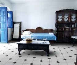 Cosmos Hampton Tile