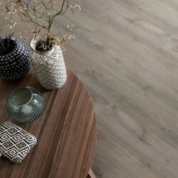 House Beautiful Ruskin 05929 Fumed Oak